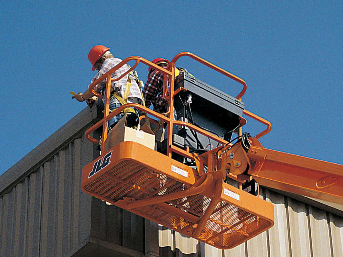 Why Rent a Scissor Lift?